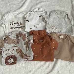 5 carters onesie and 1 colored organic